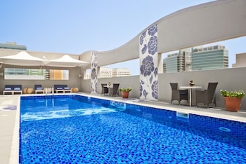 Oaks Liwa Executive Suites