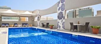 Oaks Liwa Executive Suites