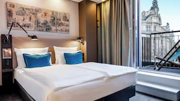 Egyptian cotton sheets, premium bedding, desk, soundproofing