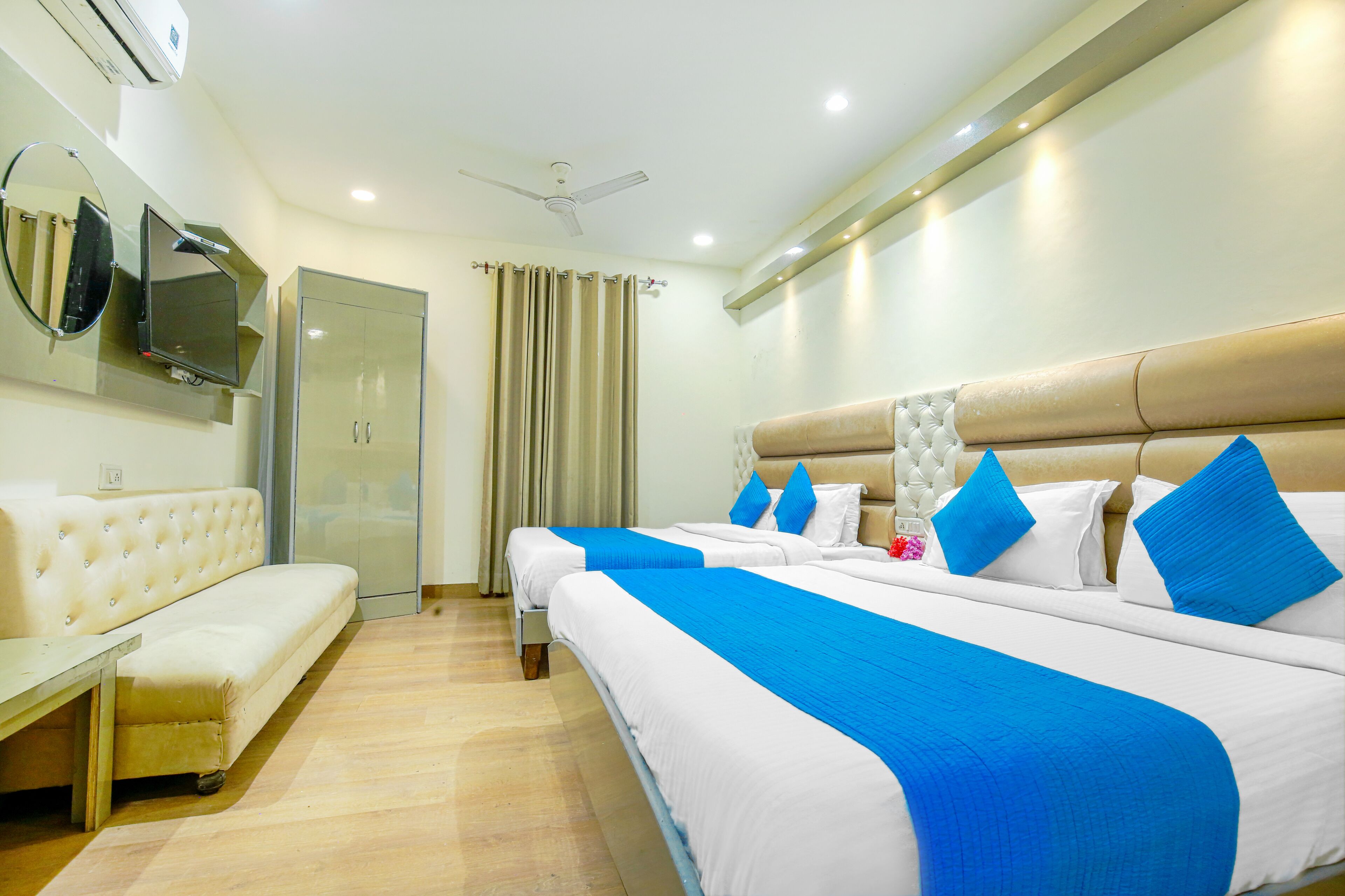 Family Suite | Premium bedding, Select Comfort beds, soundproofing, free WiFi