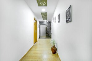 บริเวณประตูทางเข้า