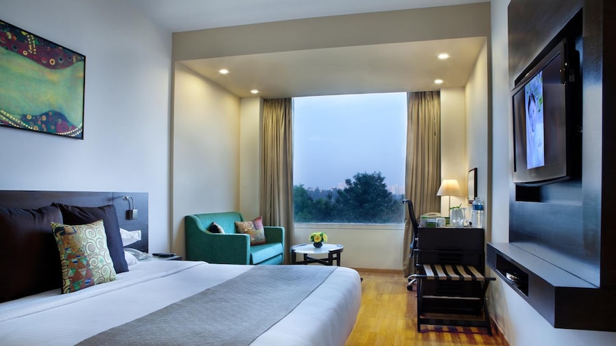 Lemon Tree Premier, Ulsoor Lake, Bengaluru