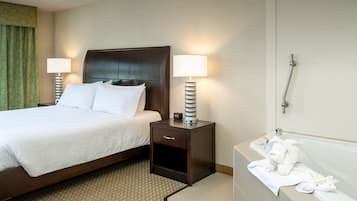 Suite, 1 trÚs grand lit et 1 canapé-lit (Mobility & Hearing, 3X3 Shower)