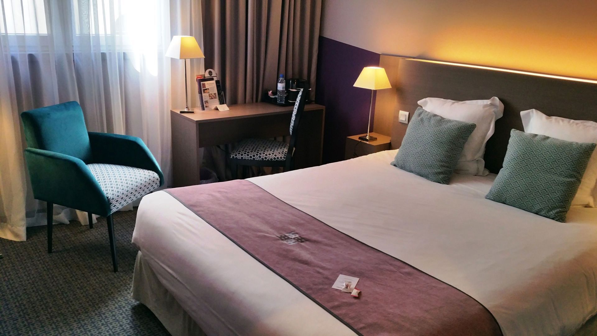 Premium bedding, pillowtop beds, in-room safe, desk