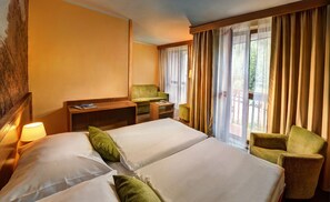 In-room safe, iron/ironing board, free WiFi - Hotel Fis (Štrba)