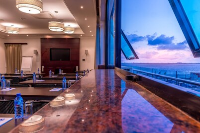 Protea Hotel by Marriott Lagos Kuramo Waters