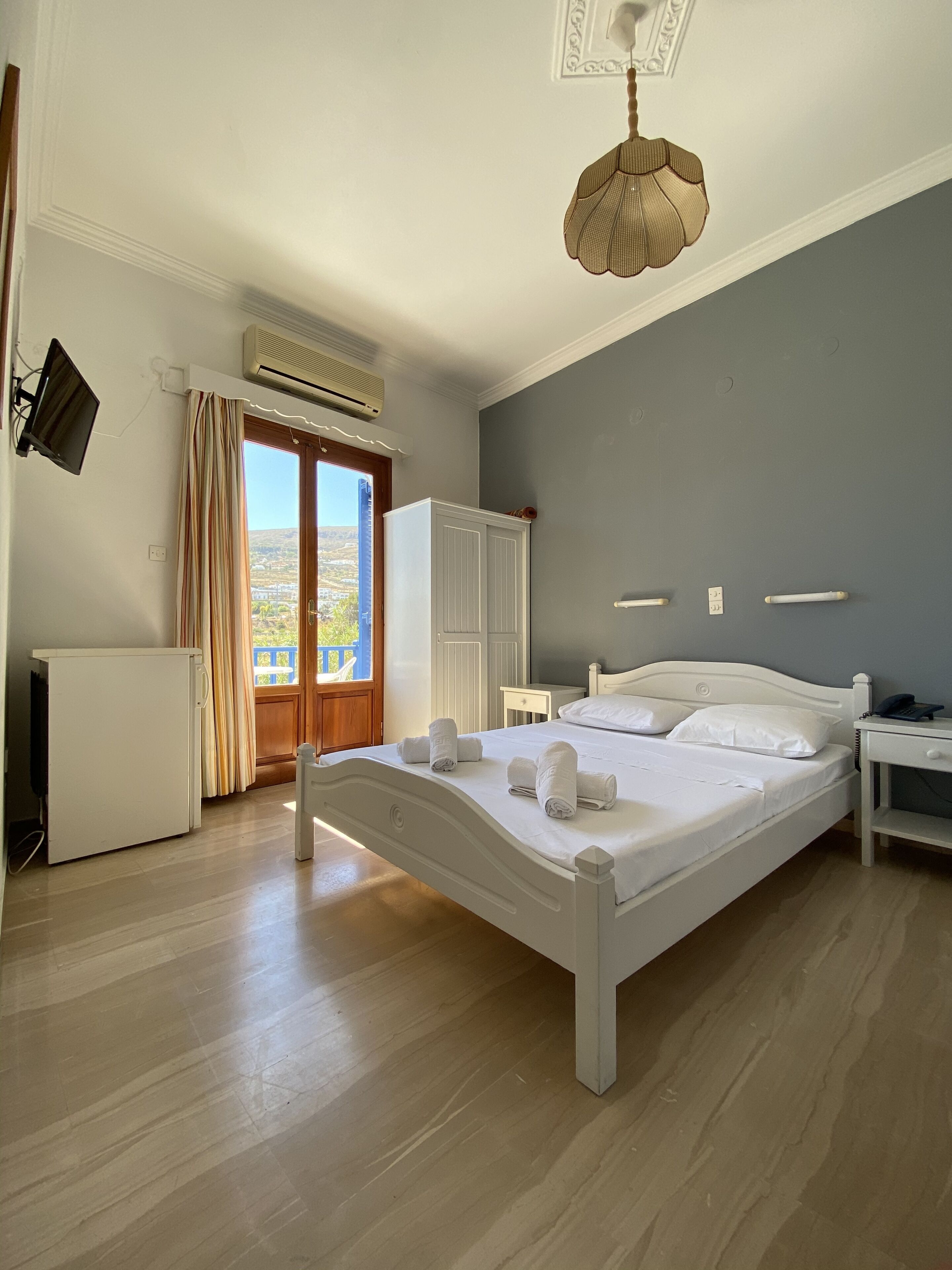 Photo - Helliniko Hotel