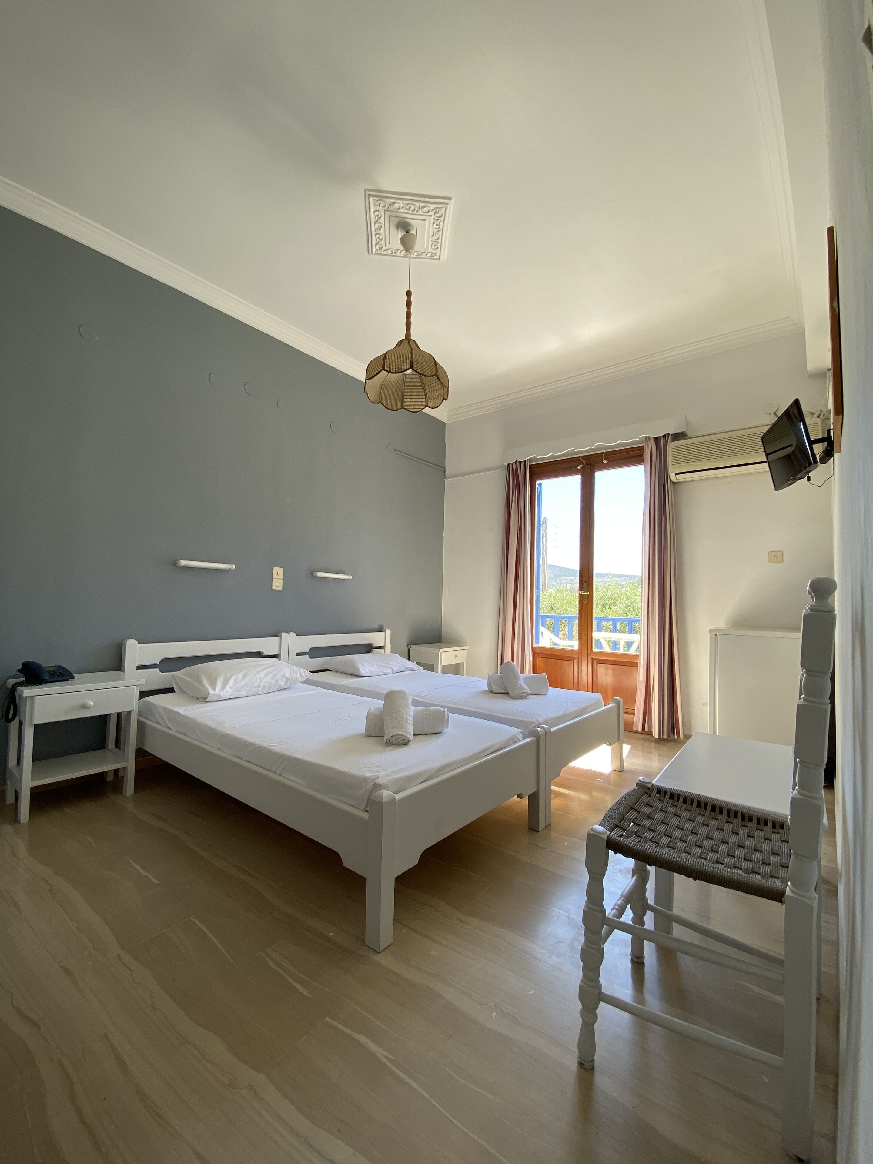 Photo - Helliniko Hotel