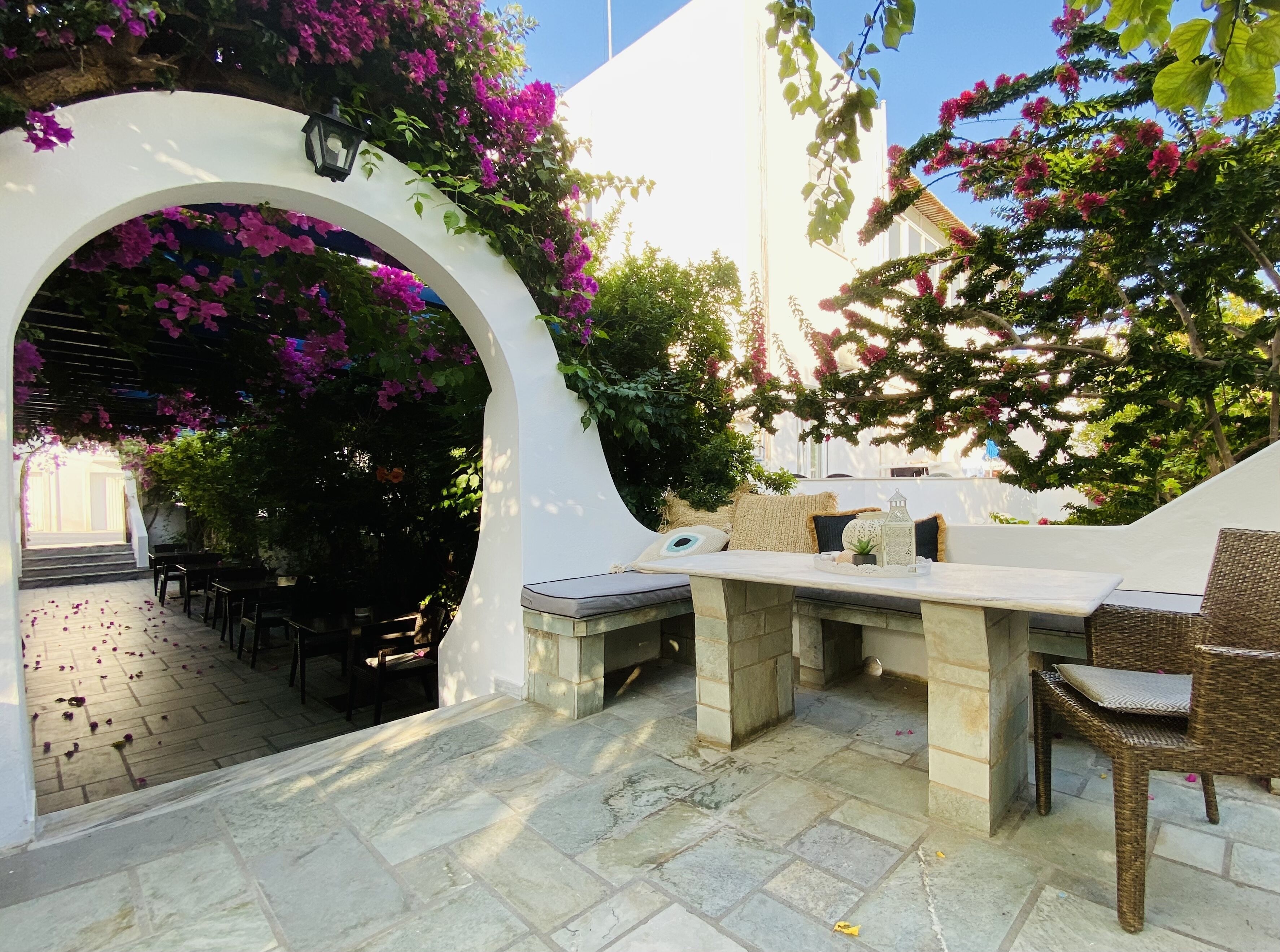 Photo - Helliniko Hotel