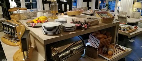 Déjeuner et souper servis sur place, cuisine allemande
