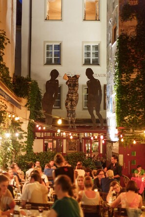 Restaurant - Hotel Orphée - Großes Haus (Regensburg)