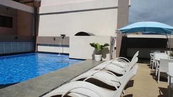 Sun deck