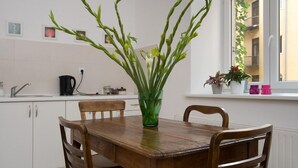 Unclassified image, 4 of 18, button - Lemon Guest House (Krakow)