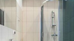 Unclassified image, 3 of 18, button - Lemon Guest House (Krakow)