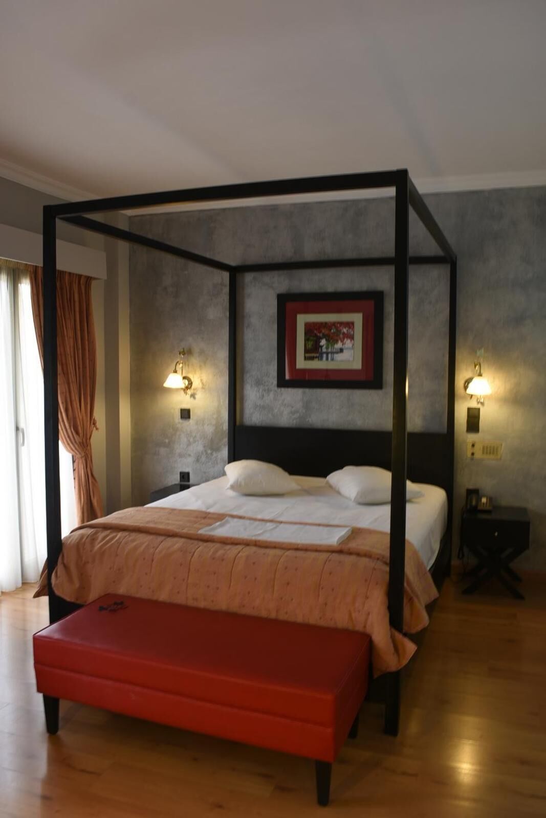 egyptian cotton sheets, premium bedding, select comfort beds, minibar