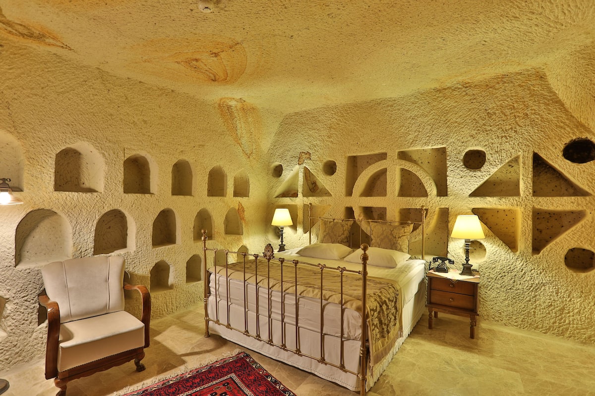 1 bedroom, Egyptian cotton sheets, premium bedding, minibar