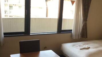 高級雙床房, 吸煙房 (Cleaning is Optional with Cost) | 客房景觀