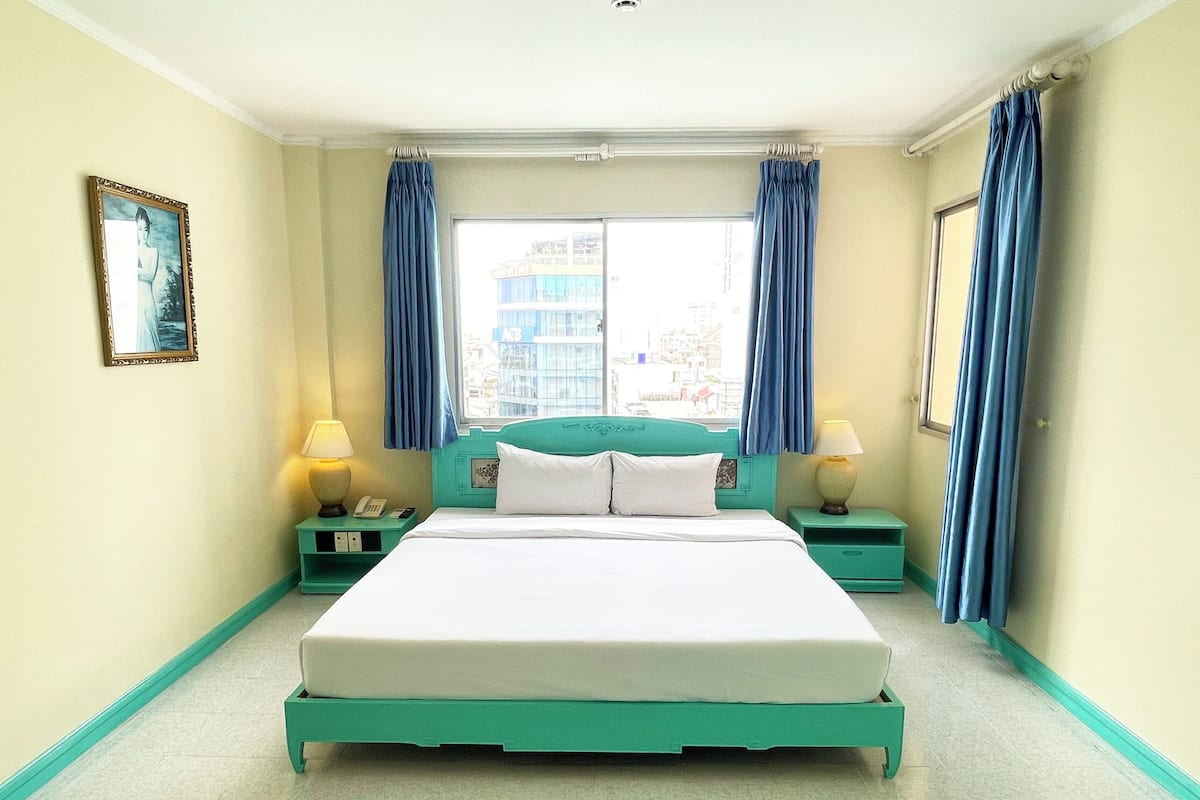 Suite | 1 Schlafzimmer, Minibar, Schreibtisch, Verdunkelungsvorhänge