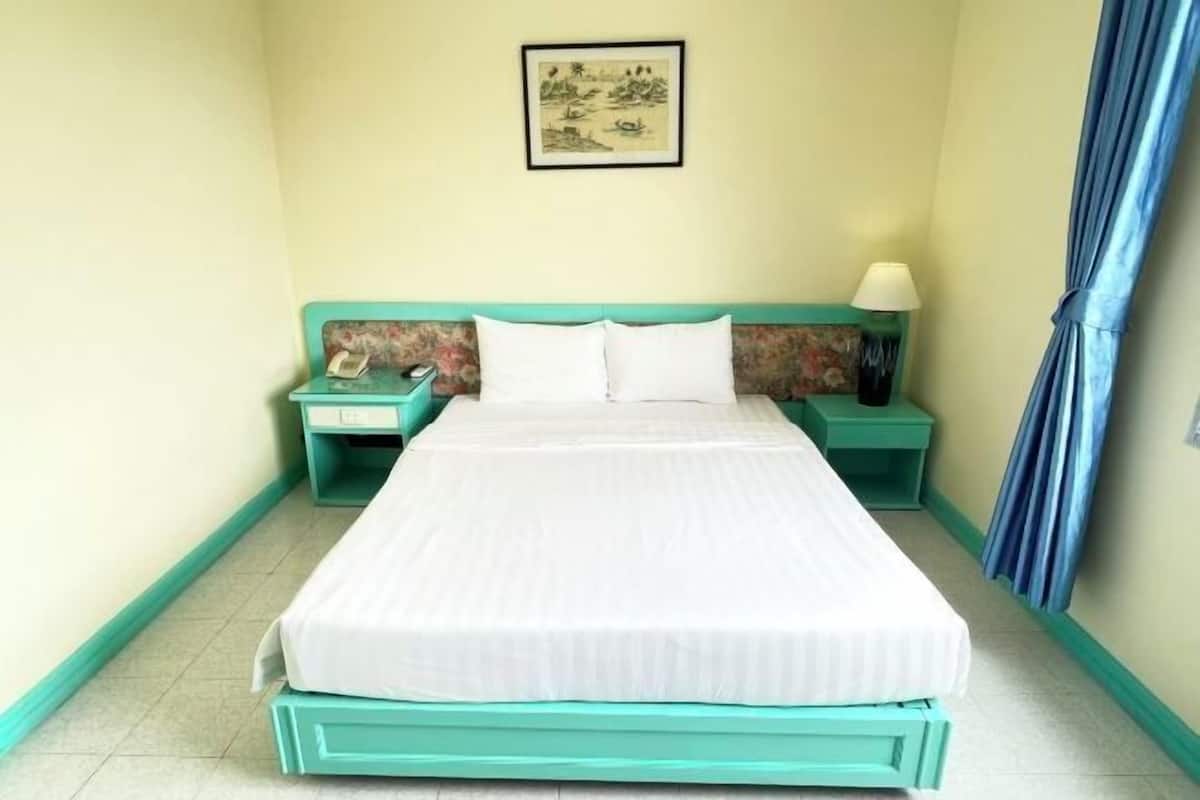 1 Schlafzimmer, Minibar, Schreibtisch, Verdunkelungsvorhänge