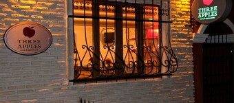 Three Apples Suites and Hotel