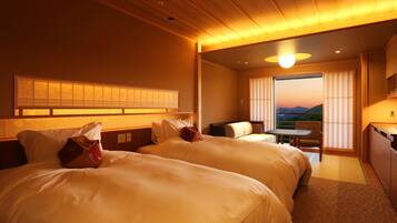 In-room safe, desk, free WiFi, bed sheets