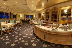 Frokostbuffé er inkludert hver dag