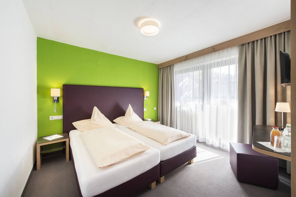 In-room safe, desk, blackout drapes, WiFi (free)