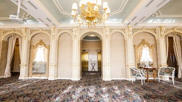 Banquet hall