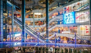 Shopping mall