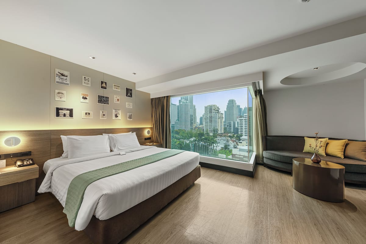 Grand Room, 1 Double Bed, City View (Deluxe)
