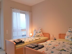 Penthouse, 3 Bedrooms, Terrace (Nr. 5) | Hypo-allergenic bedding, iron/ironing board, free WiFi, bed sheets - fewosi (Pohlheim)