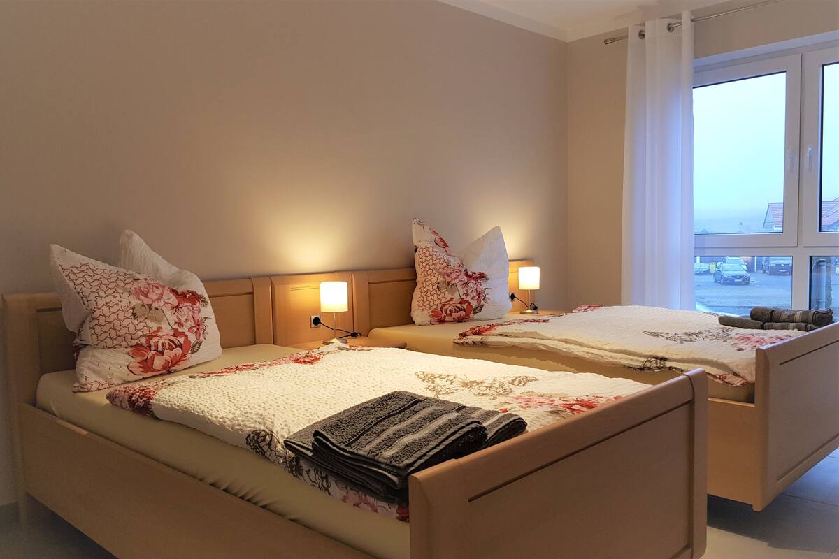 2 bedrooms, hypo-allergenic bedding, iron/ironing board, free WiFi