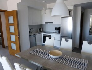 Penthouse, 2 Bedrooms | Private kitchenette