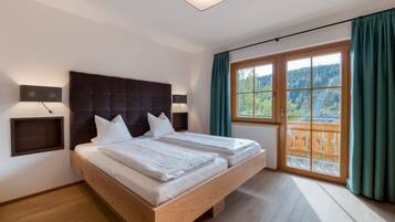 Double Room South