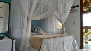 Minibar, free WiFi, bed sheets - Pousada Oceano (Porto Seguro)