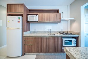 Family Apartment, 2 Bedrooms | Private kitchen