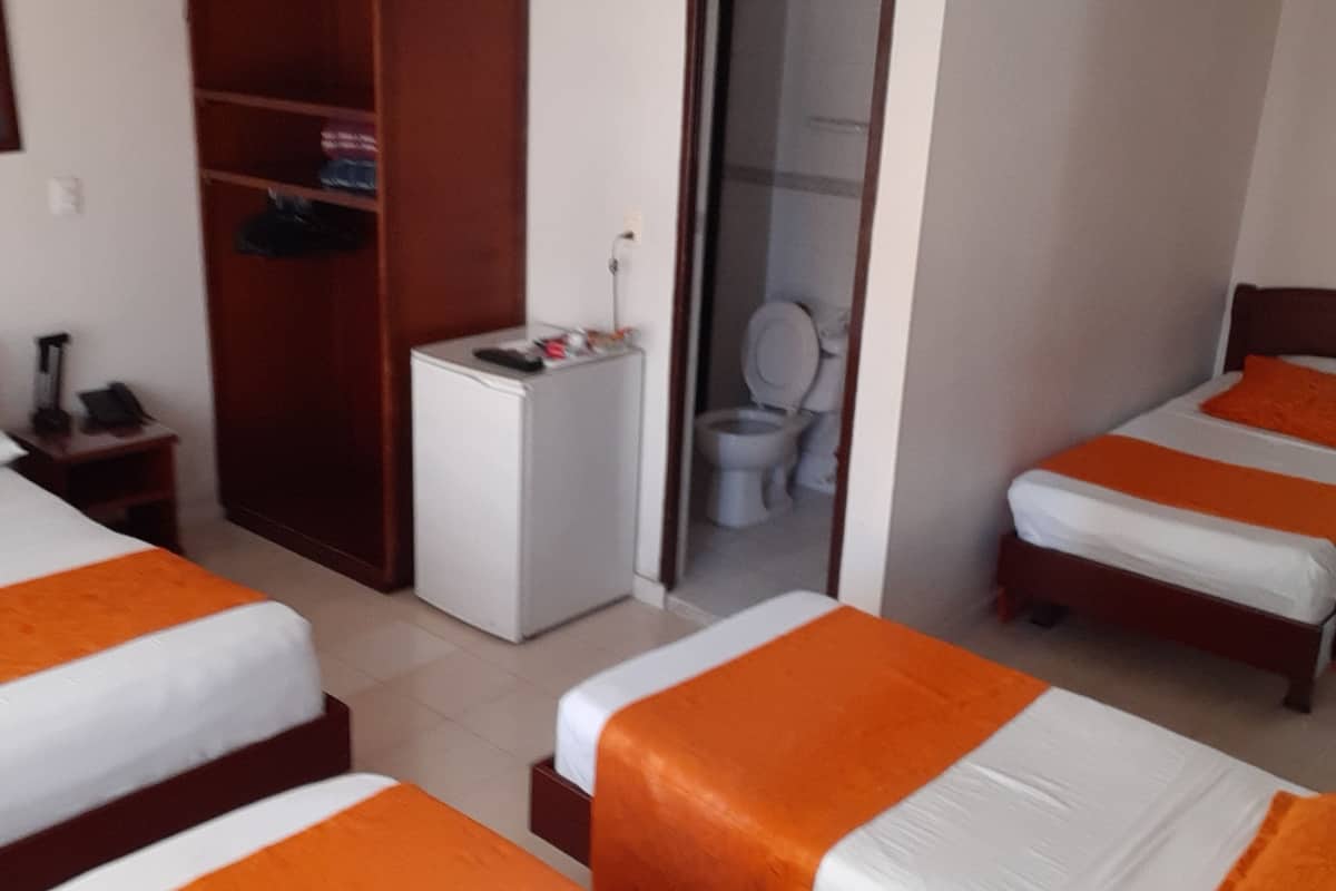 quadruple room | hypo-allergenic bedding, minibar, desk, free wifi