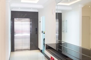 Huoneisto | Sisätilat