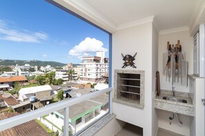 BBQ/picnic Area - Aluguel Apartamento 3 quartos 1 suite 393 (Bombinhas)