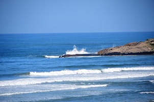 Praia particular, areia branca