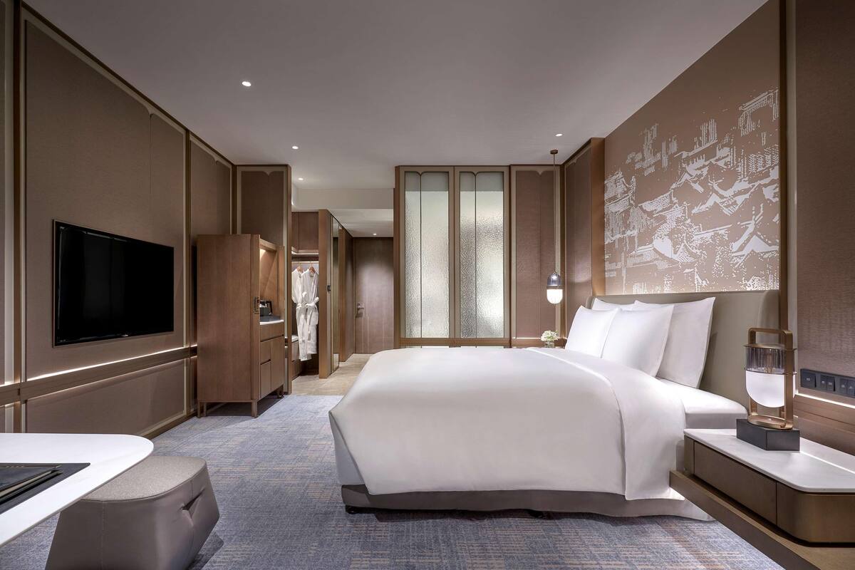 Minibar, in-room safe, desk, blackout curtains