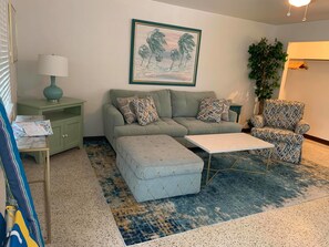 Superior-Bungalow | Wohnbereich | Netflix