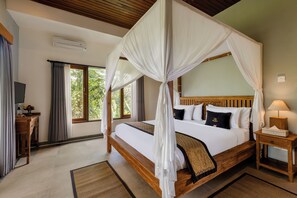 Coffres-forts dans les chambres, bureau