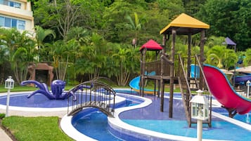 2 outdoor pools, open 8:00 AM to 9:30 PM, pool umbrellas, pool loungers