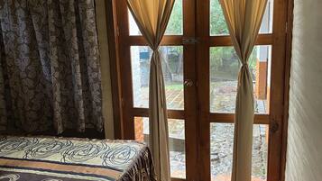 3 habitaciones, wifi gratis y ropa de cama