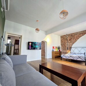 Apartamento exclusivo | Tabla de planchar con plancha, wifi gratis, ropa de cama