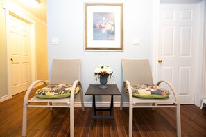 Interior detail - Lily's Garden (Charlottetown)