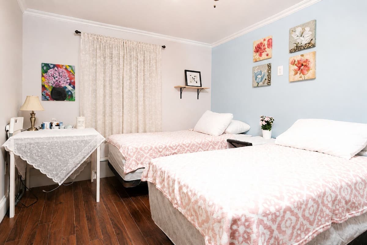 Basic Double Room | Desk, laptop workspace, iron/ironing board (on request), WiFi (free)