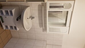 Căn hộ Deluxe, 1 phòng ngủ | Phòng tắm | Khăn tắm 