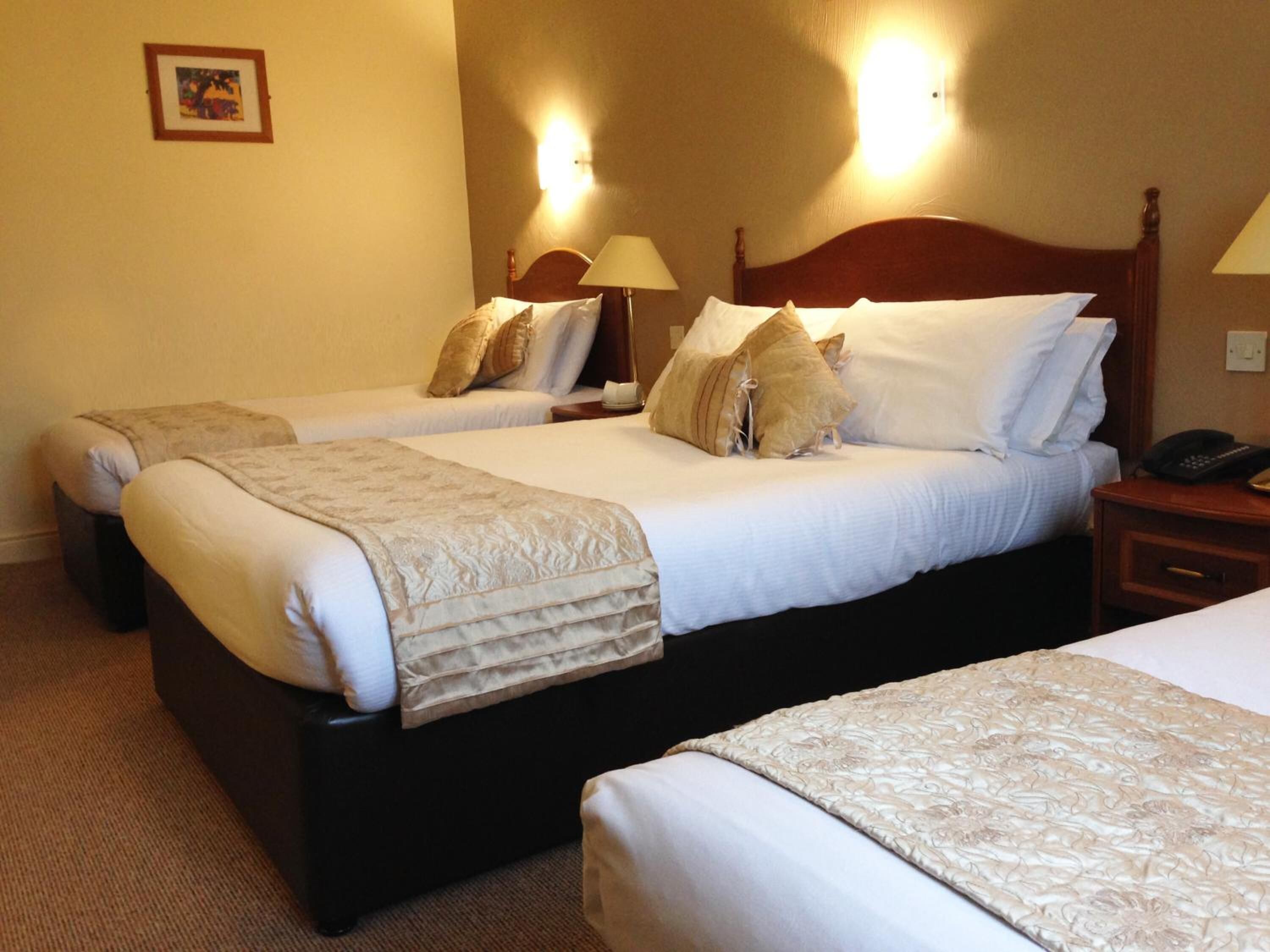 free wifi, bed sheets, wheelchair access